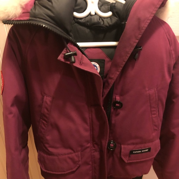 Women’s Small Canada Goose Chilliwack Jacket - Picture 2 of 6